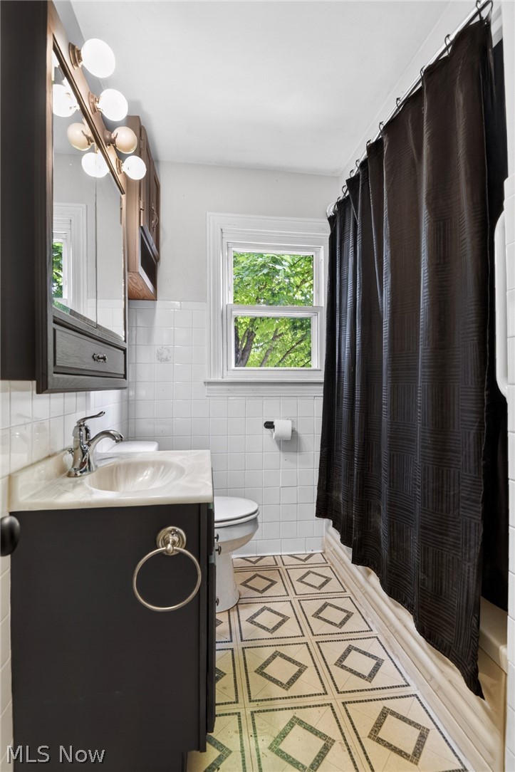 555 Secrist Lane Girard OH 44420