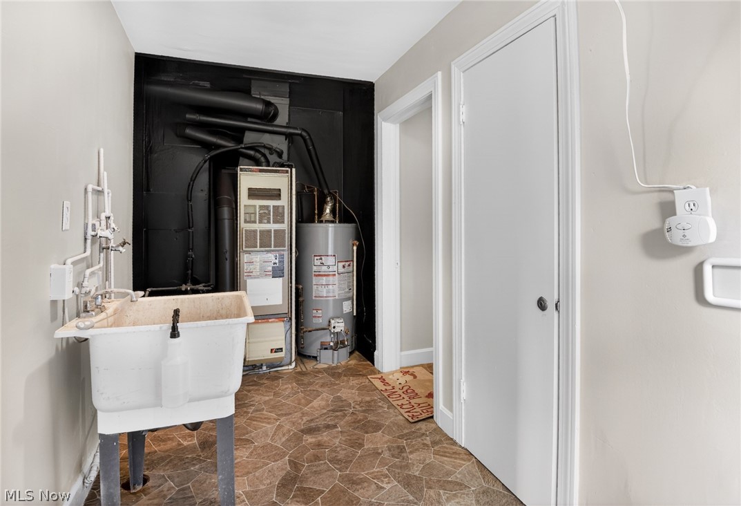 555 Secrist Lane Girard OH 44420