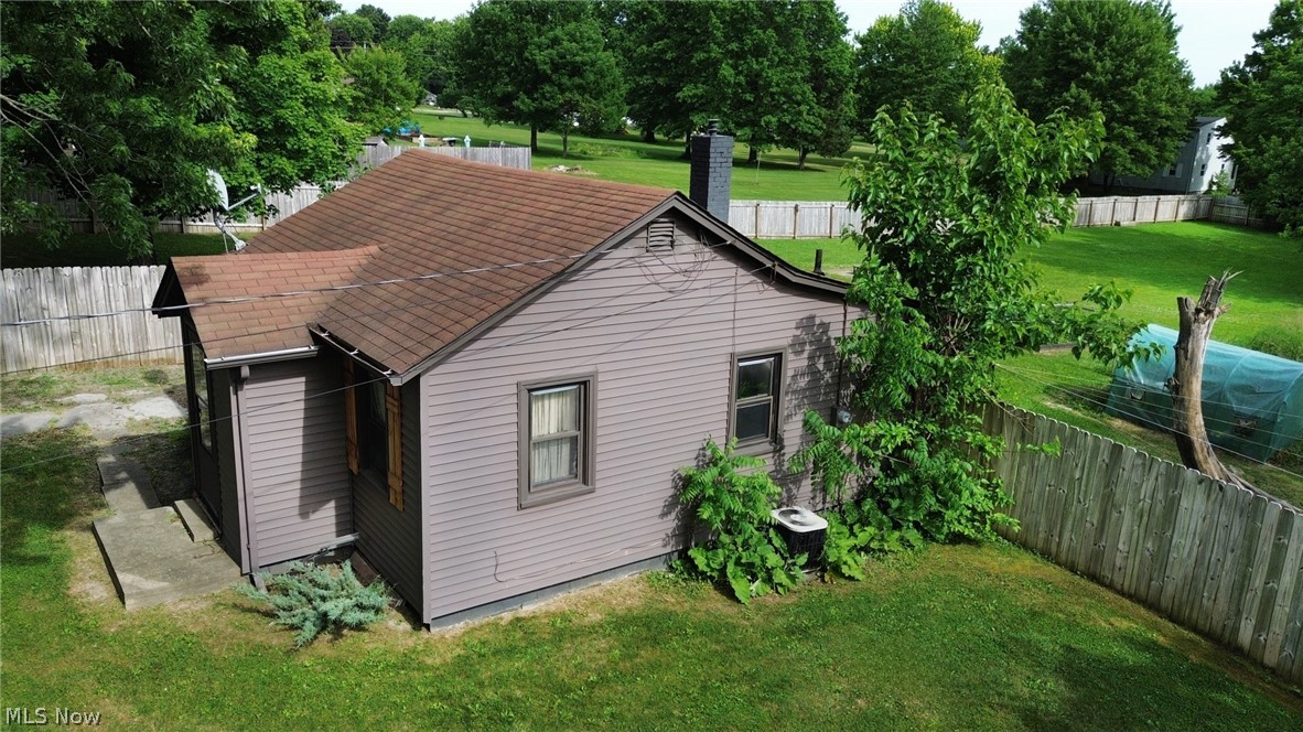 555 Secrist Lane Girard OH 44420