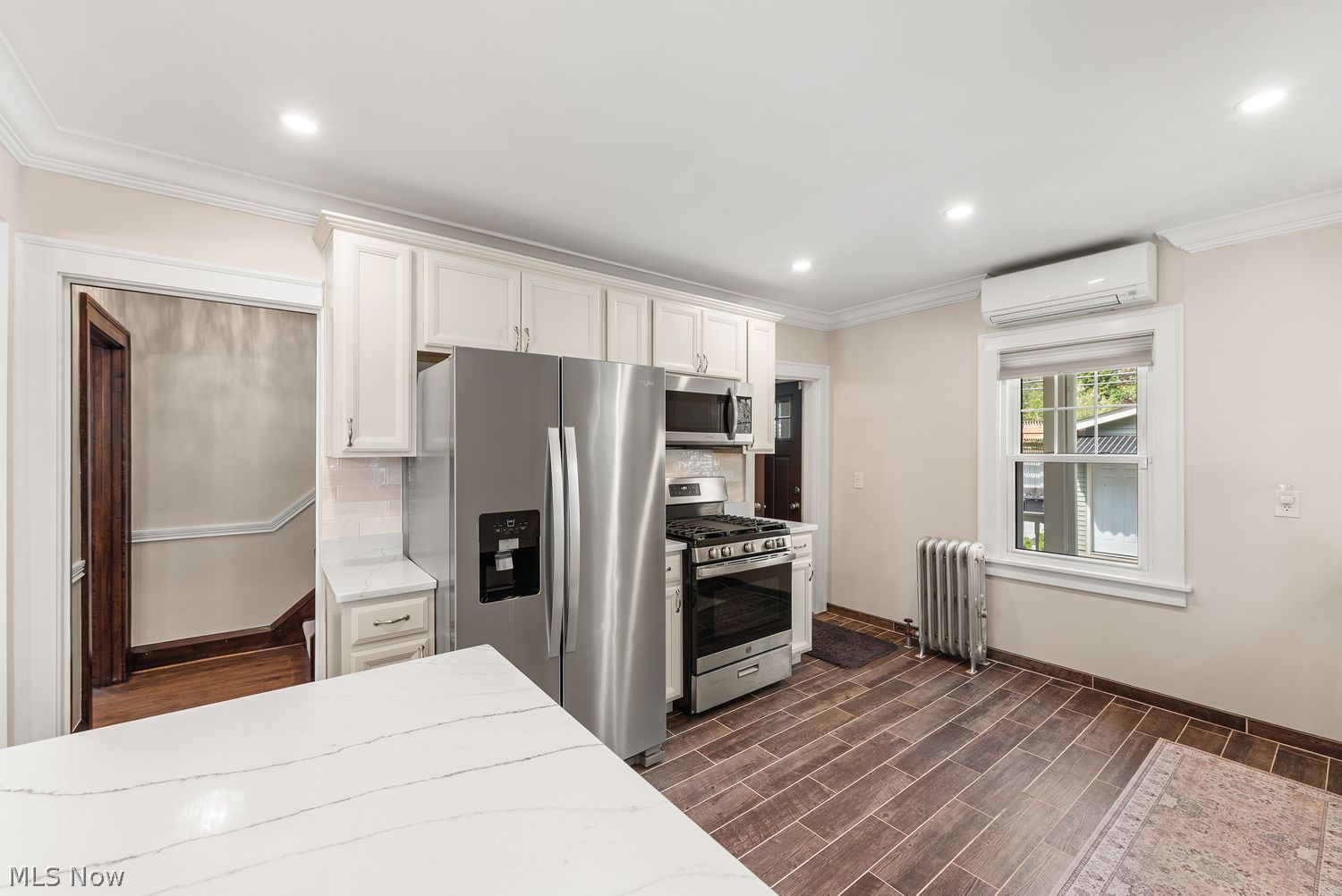 1246 Overlook Road Lakewood OH 44107