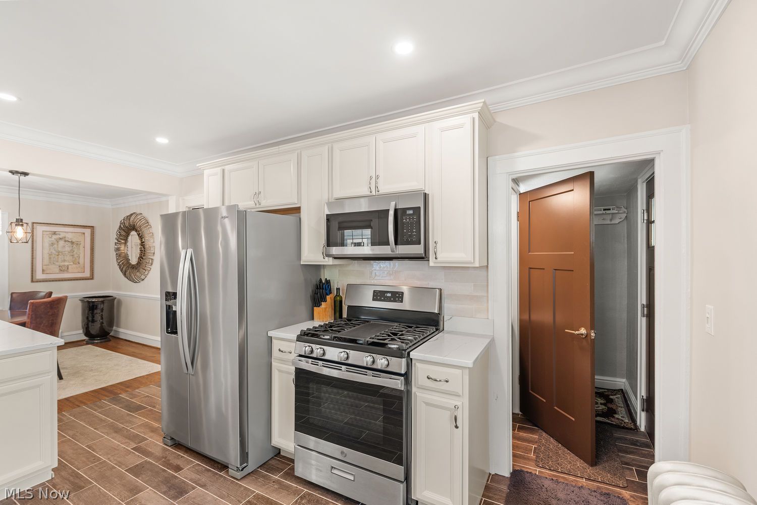 1246 Overlook Road Lakewood OH 44107