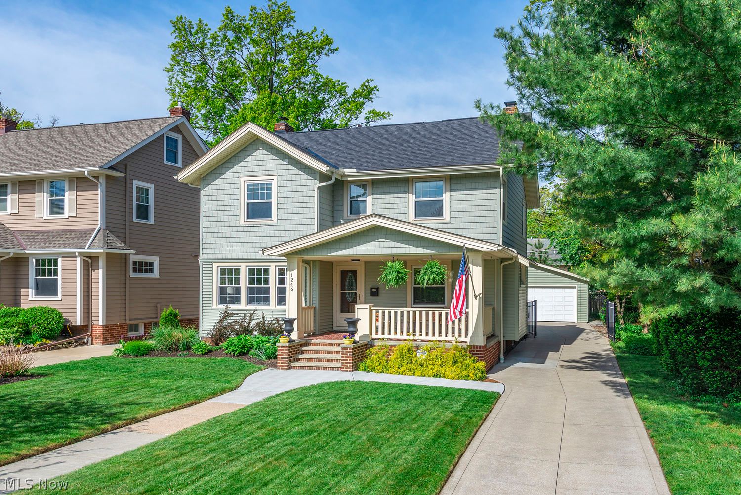 1246 Overlook Road Lakewood OH 44107