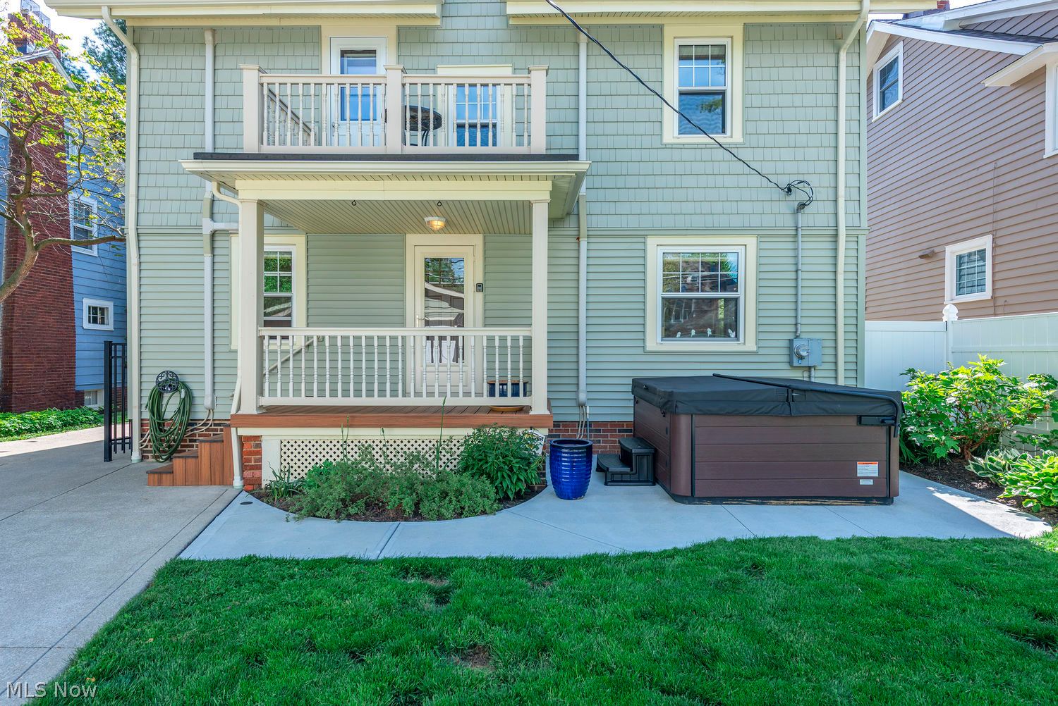 1246 Overlook Road Lakewood OH 44107