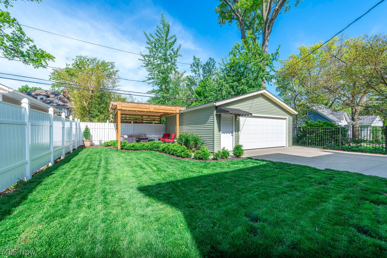 1246 Overlook Road Lakewood OH 44107