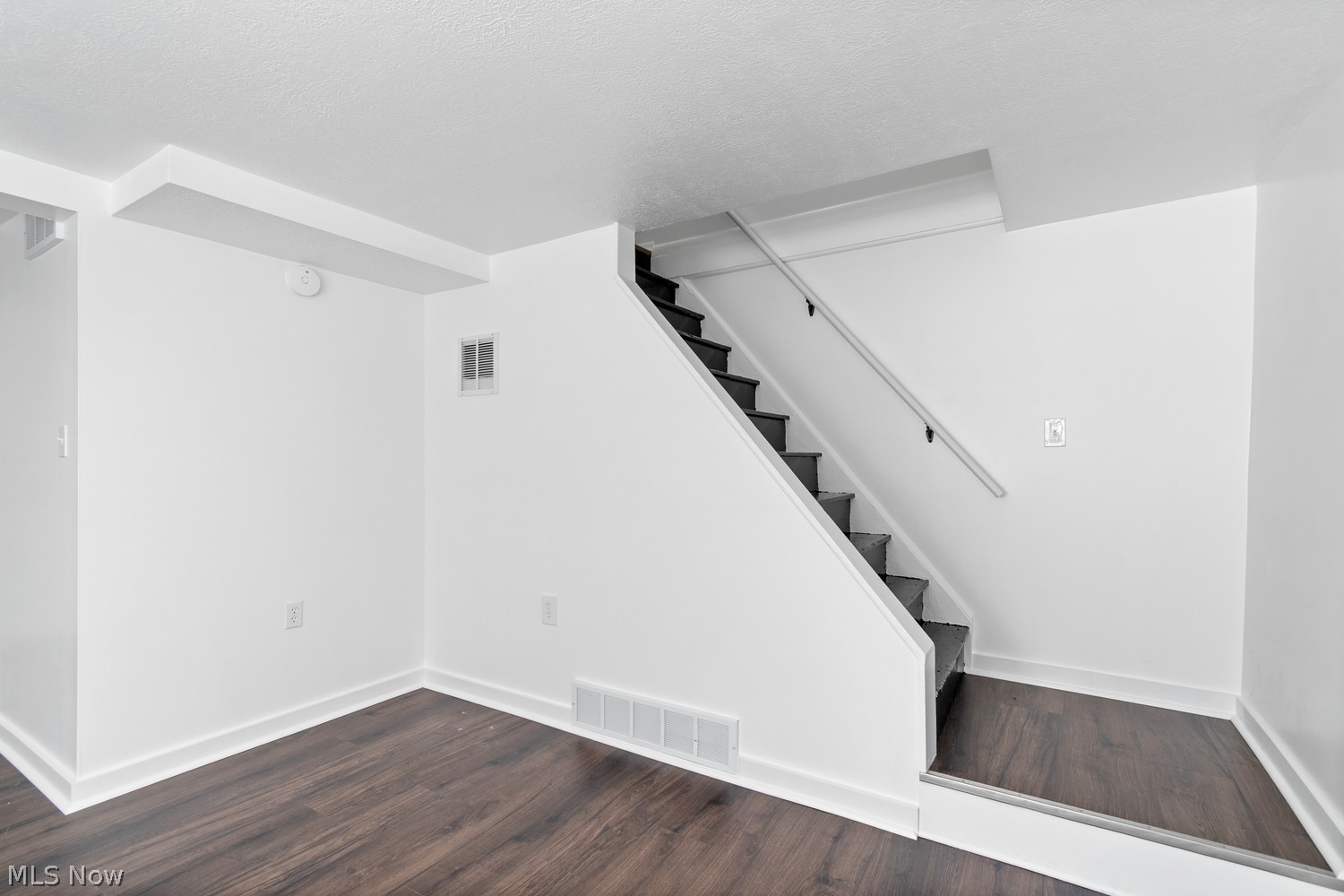 1251 Anna Avenue Akron OH 44314