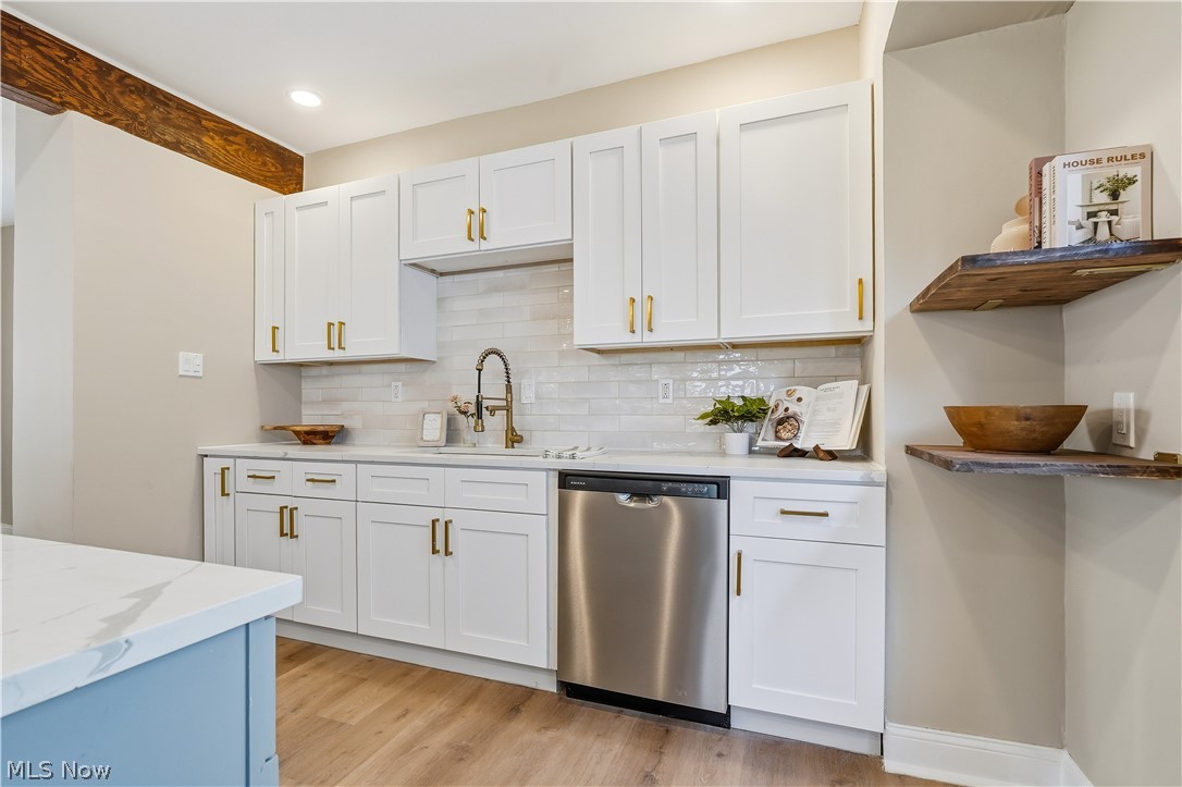 1565 Winton Lakewood OH 44107