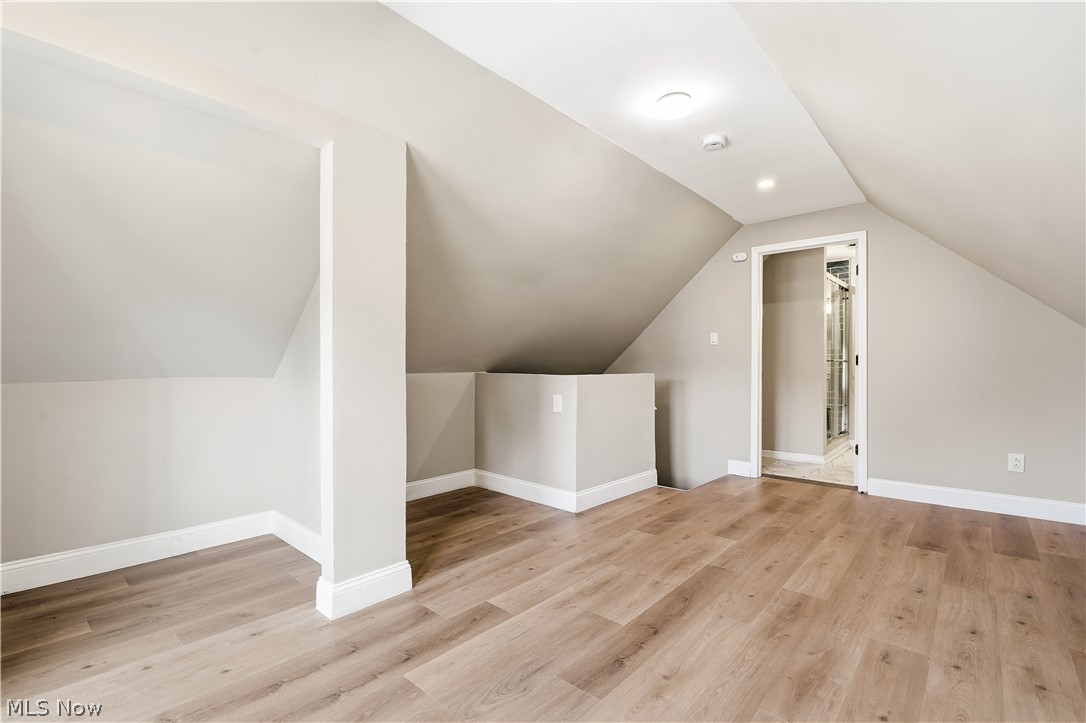 1565 Winton Lakewood OH 44107