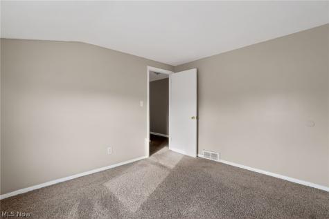14404 Tokay Avenue Maple Heights OH 44137