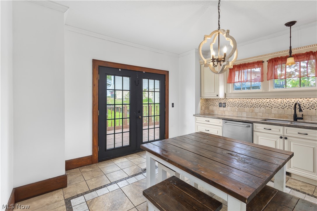 1407 Stewart Avenue Cambridge OH 43725