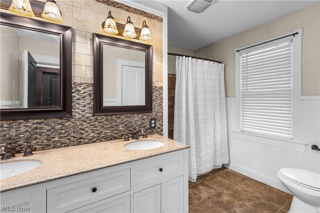 1407 Stewart Avenue Cambridge OH 43725