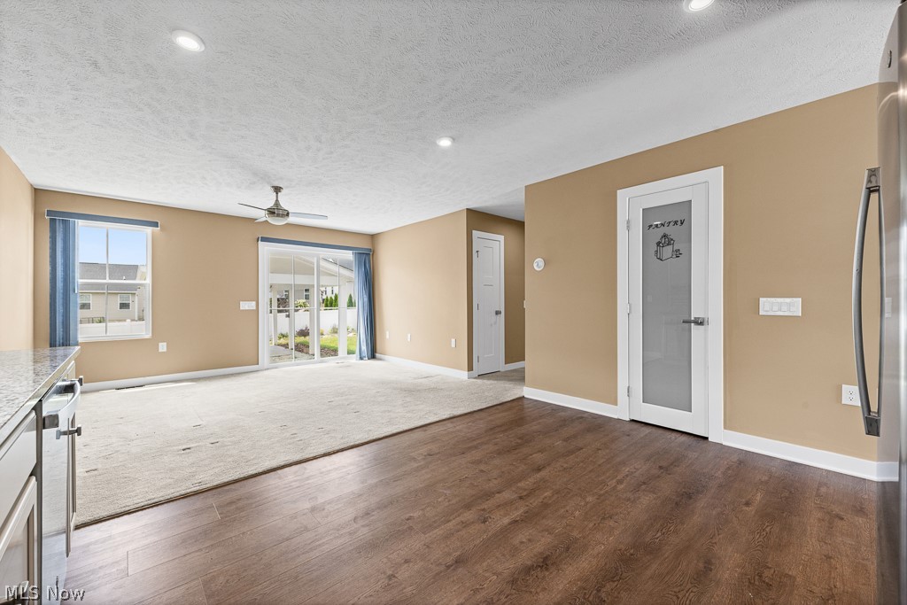998 Sunrise Way Akron OH 44312