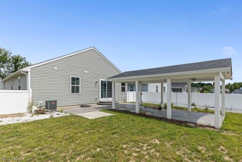 998 Sunrise Way Akron OH 44312