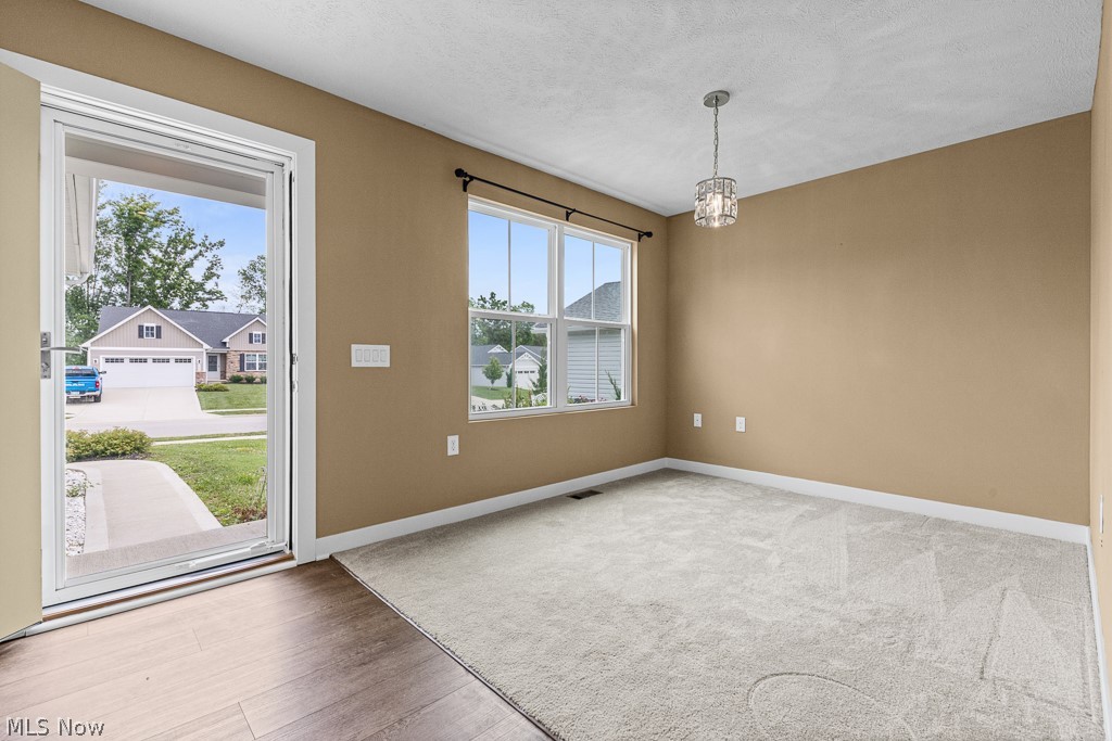 998 Sunrise Way Akron OH 44312