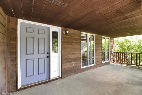 5884 Akins Road North Royalton OH 44133
