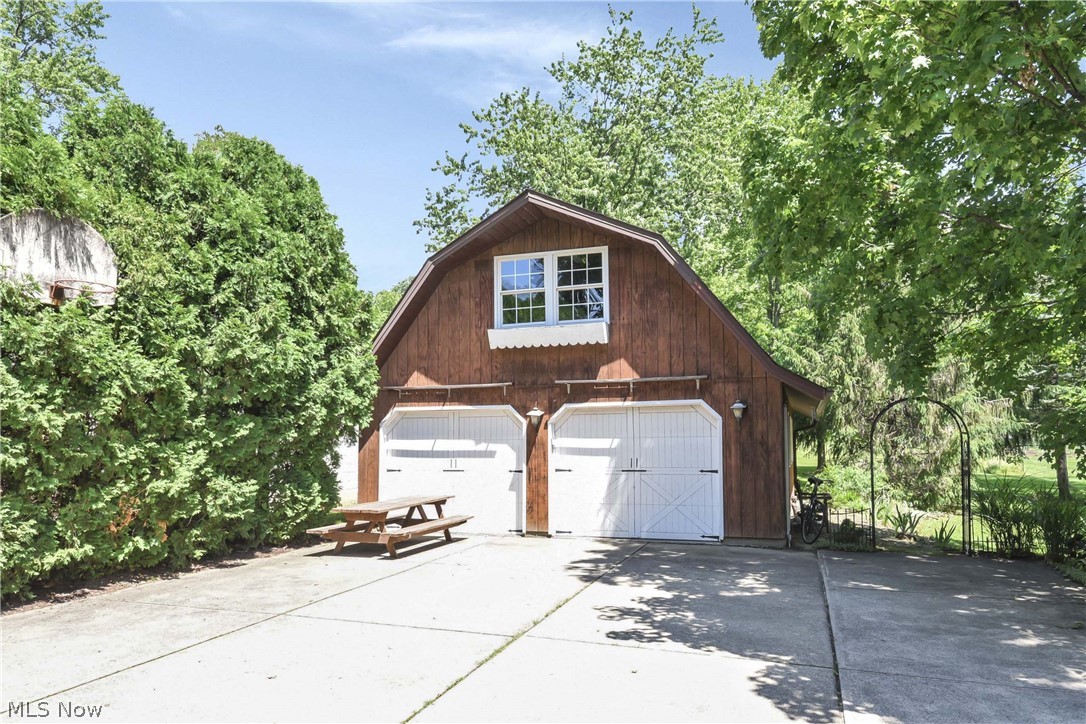 5884 Akins Road North Royalton OH 44133