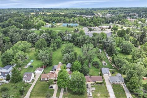 5884 Akins Road North Royalton OH 44133