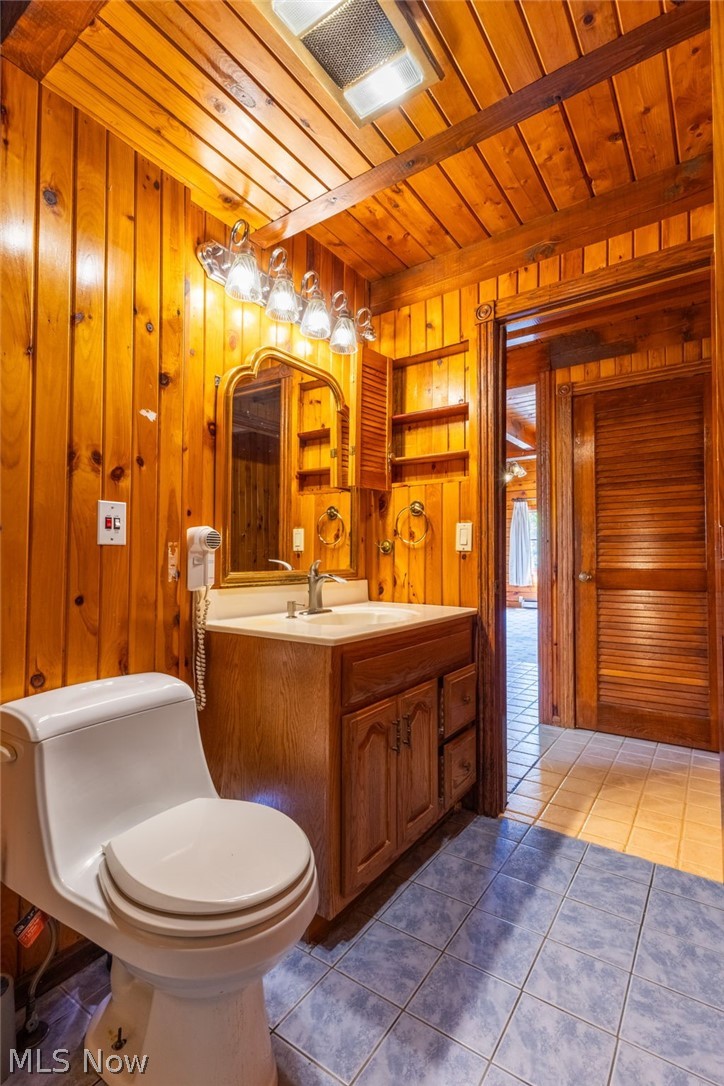 10737 Cadiz Road Cambridge OH 43725