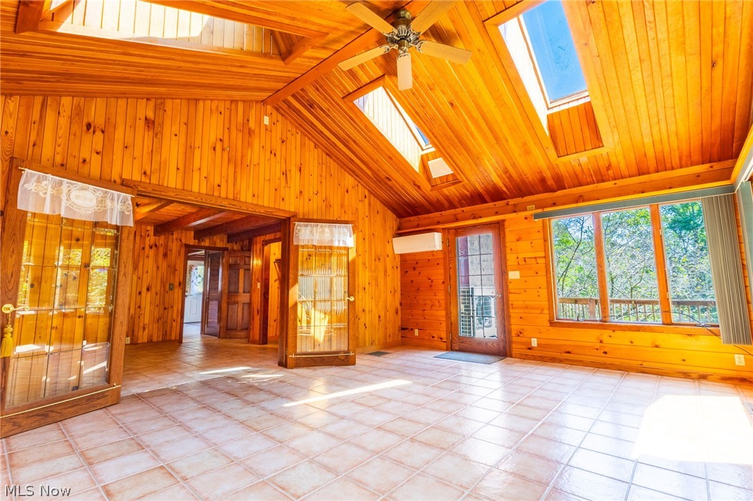 10737 Cadiz Road Cambridge OH 43725