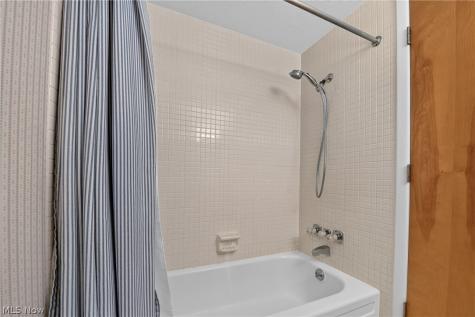 52 Warren Avenue Rittman OH 44270