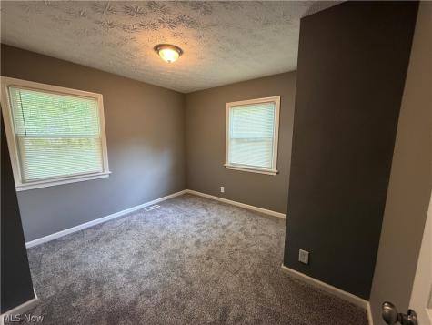 1045 Nome Avenue Akron OH 44320