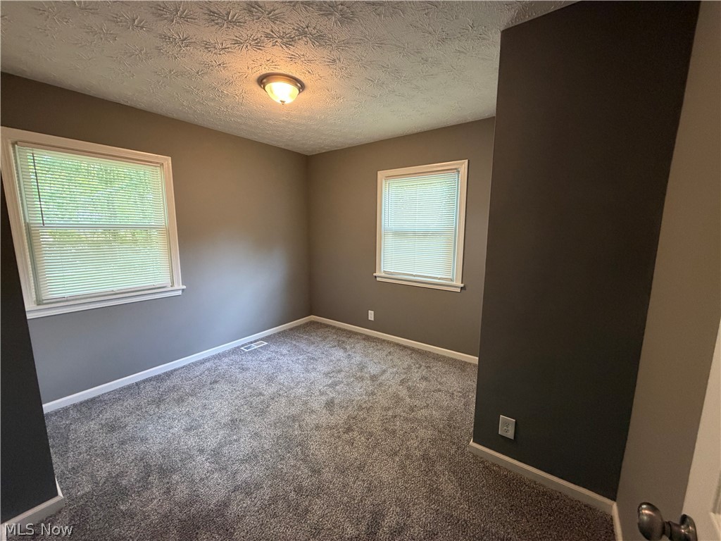 1045 Nome Avenue Akron OH 44320