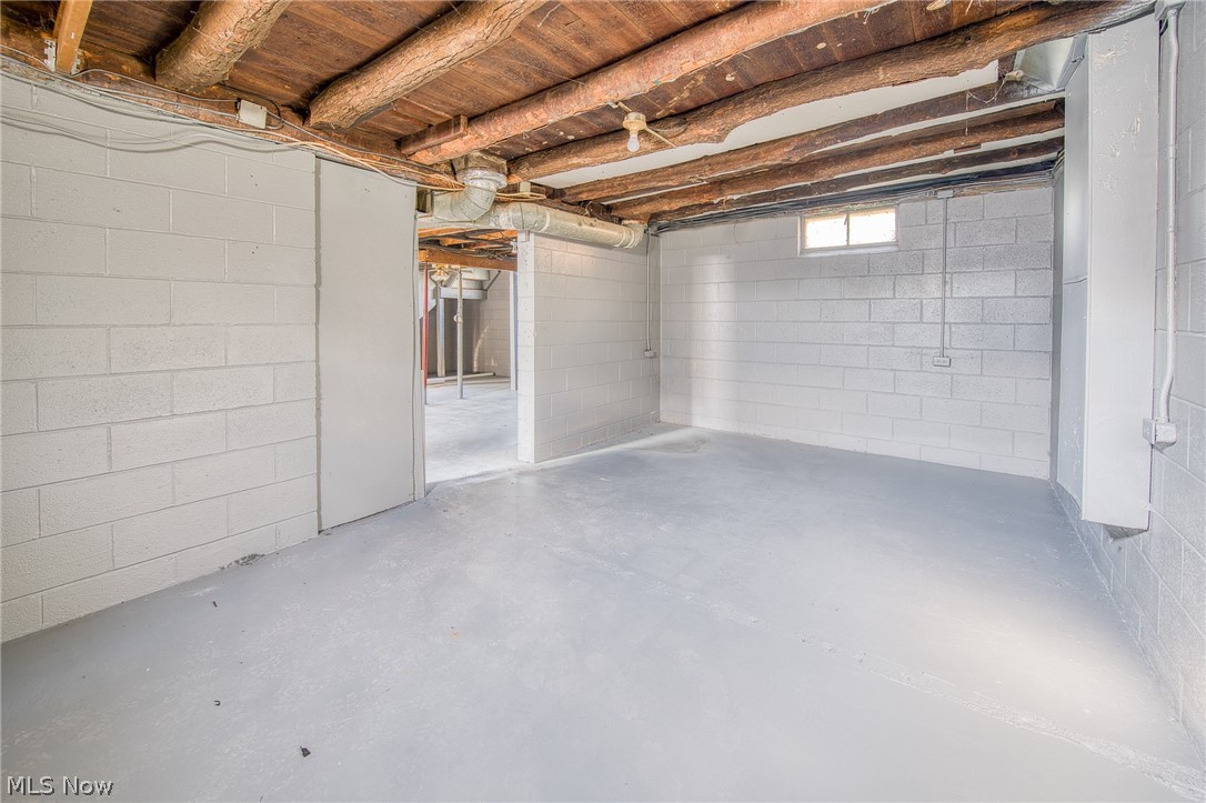 386 W Jackson Street Painesville OH 44077