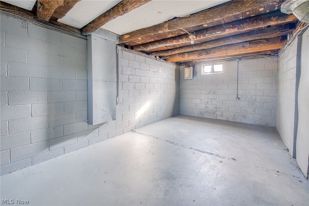 386 W Jackson Street Painesville OH 44077