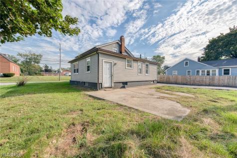386 W Jackson Street Painesville OH 44077