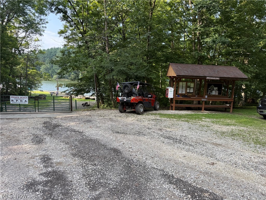 3578 Rockwood Drive SW Carrollton OH 44615