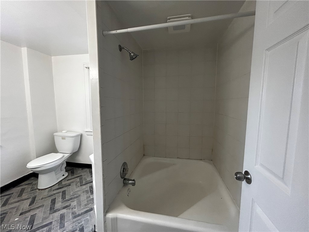 431 Noah Avenue Akron OH 44320