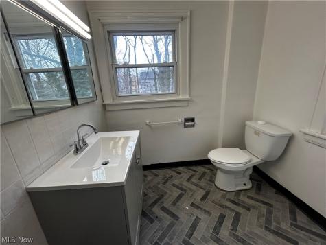 431 Noah Avenue Akron OH 44320