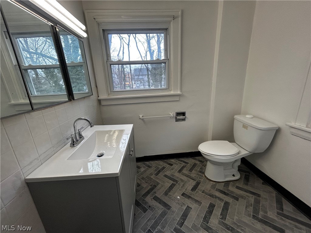 431 Noah Avenue Akron OH 44320