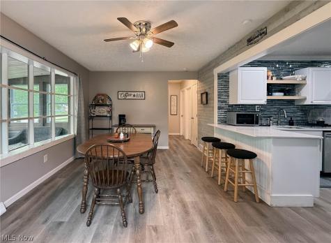 1214 Pennsylvania Avenue Lorain OH 44052