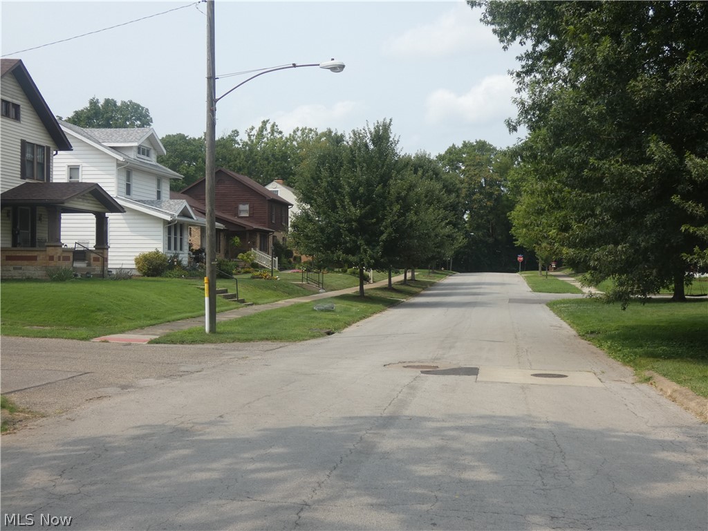 901 N 6th Street Cambridge OH 43725