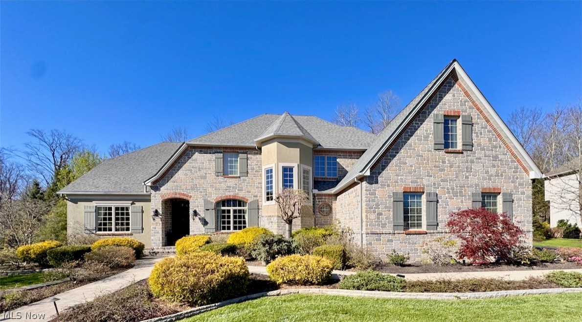 17385 Lookout Drive Chagrin Falls OH 44023