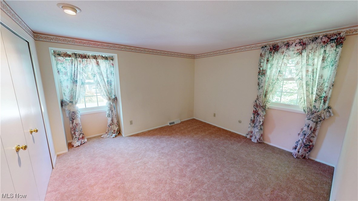 8627 Courtland Drive Strongsville OH 44149