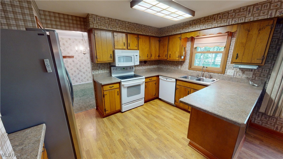 8627 Courtland Drive Strongsville OH 44149