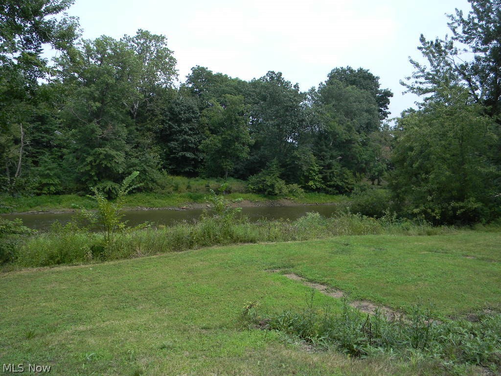 910 Riverview Drive Leavittsburg OH 44430