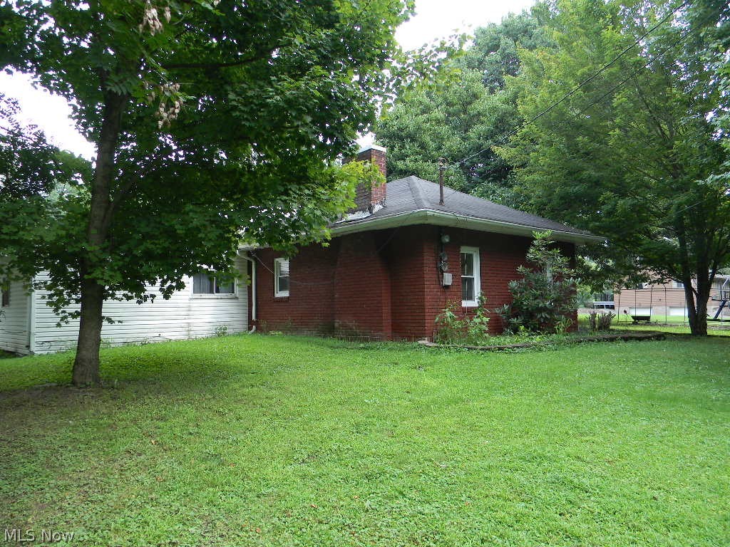 910 Riverview Drive Leavittsburg OH 44430