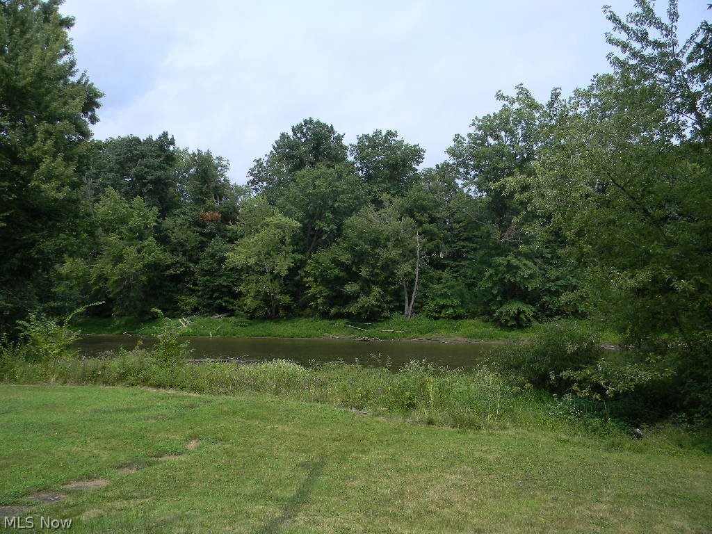 910 Riverview Drive Leavittsburg OH 44430