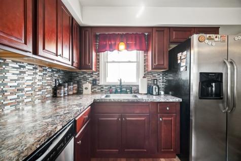2823 Klusner Avenue Parma OH 44134