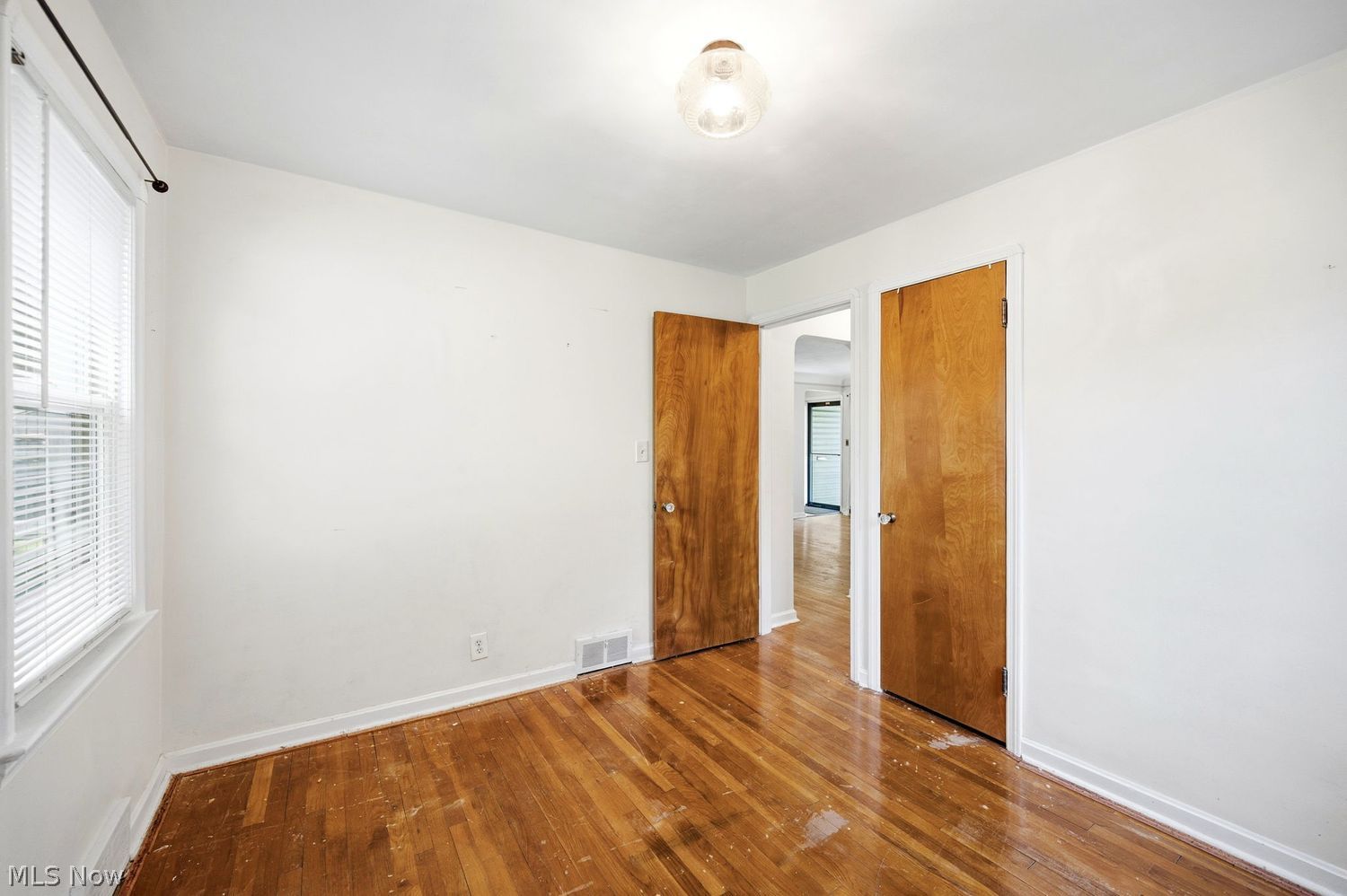 5823 Elmore Drive Parma Heights OH 44130