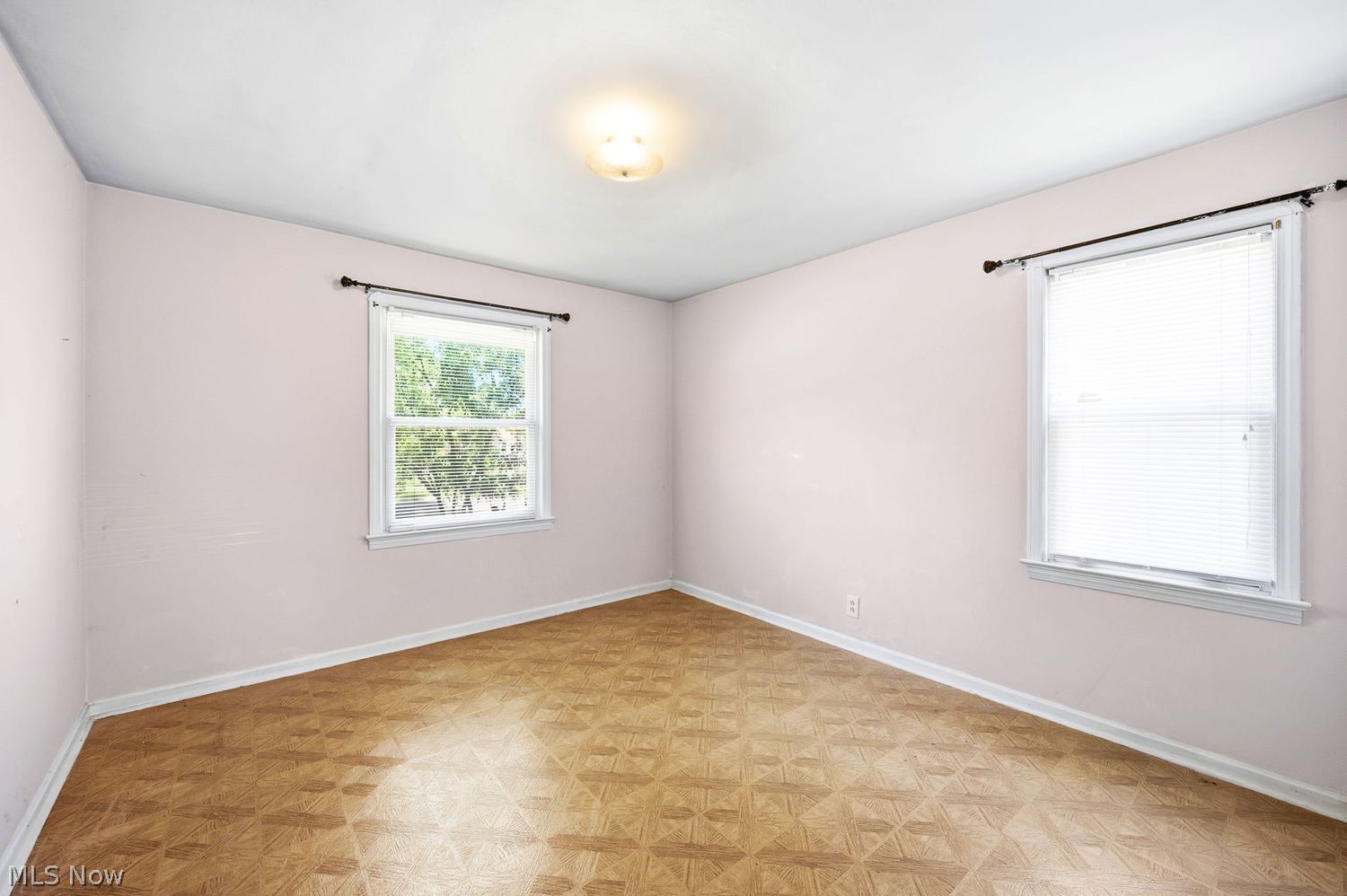 5823 Elmore Drive Parma Heights OH 44130