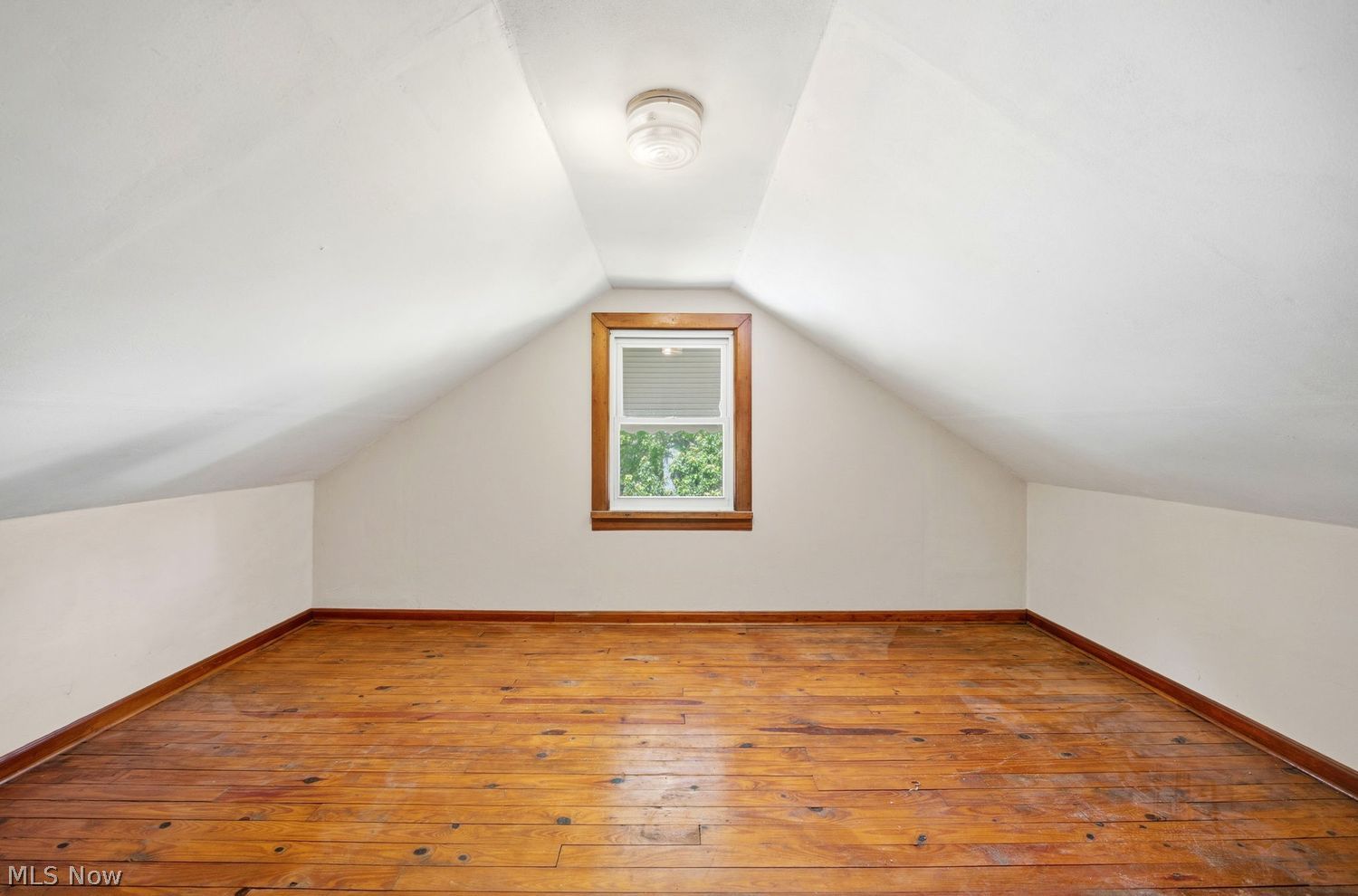 5823 Elmore Drive Parma Heights OH 44130