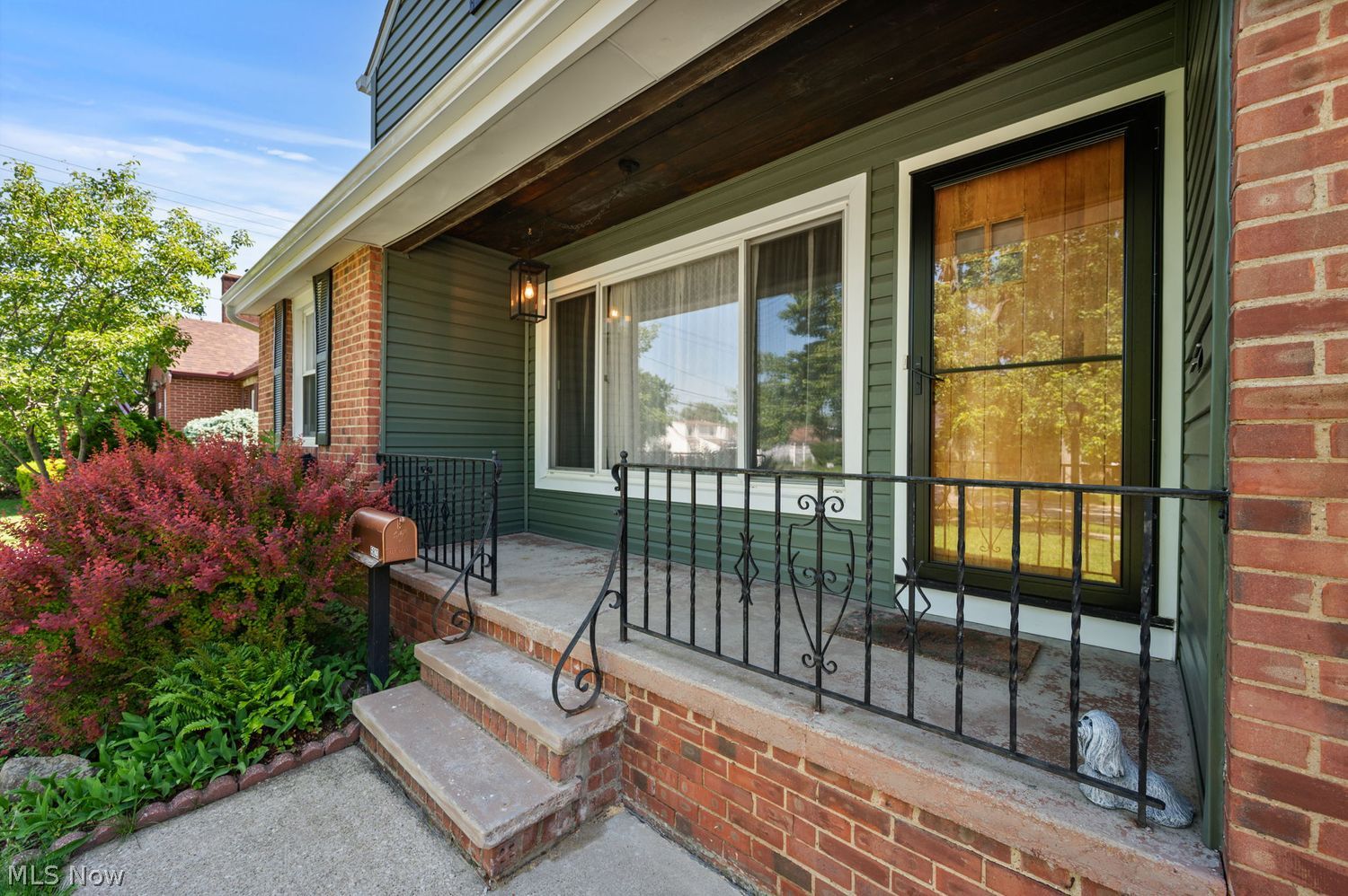 5823 Elmore Drive Parma Heights OH 44130
