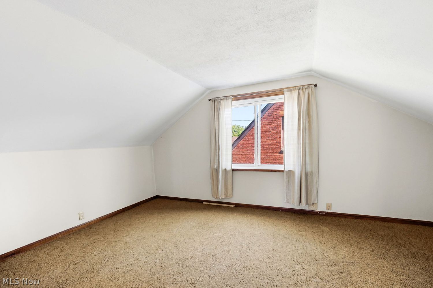 5823 Elmore Drive Parma Heights OH 44130