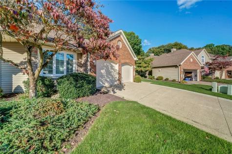 115 Ambleside Way Amherst OH 44001