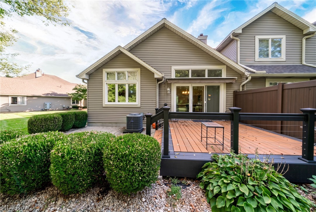 115 Ambleside Way Amherst OH 44001