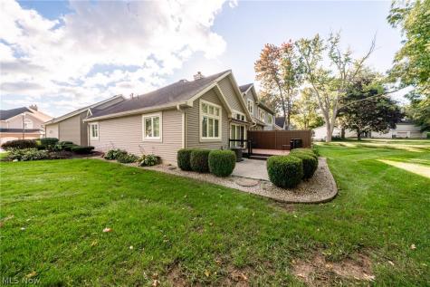 115 Ambleside Way Amherst OH 44001