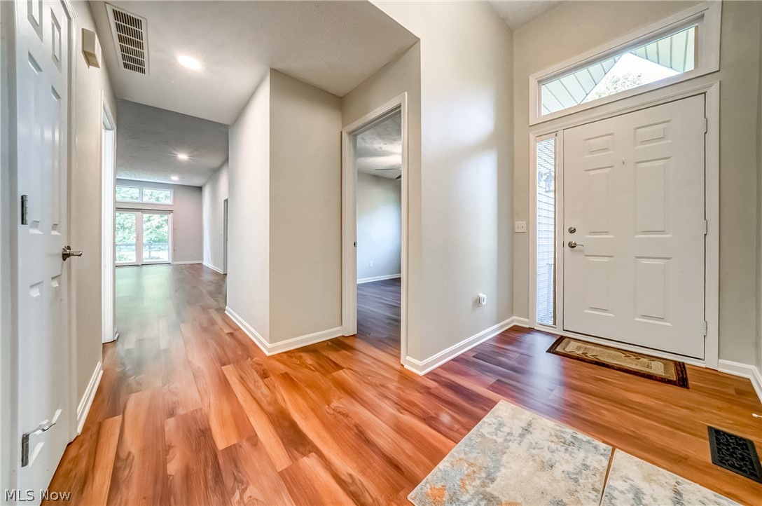 115 Ambleside Way Amherst OH 44001